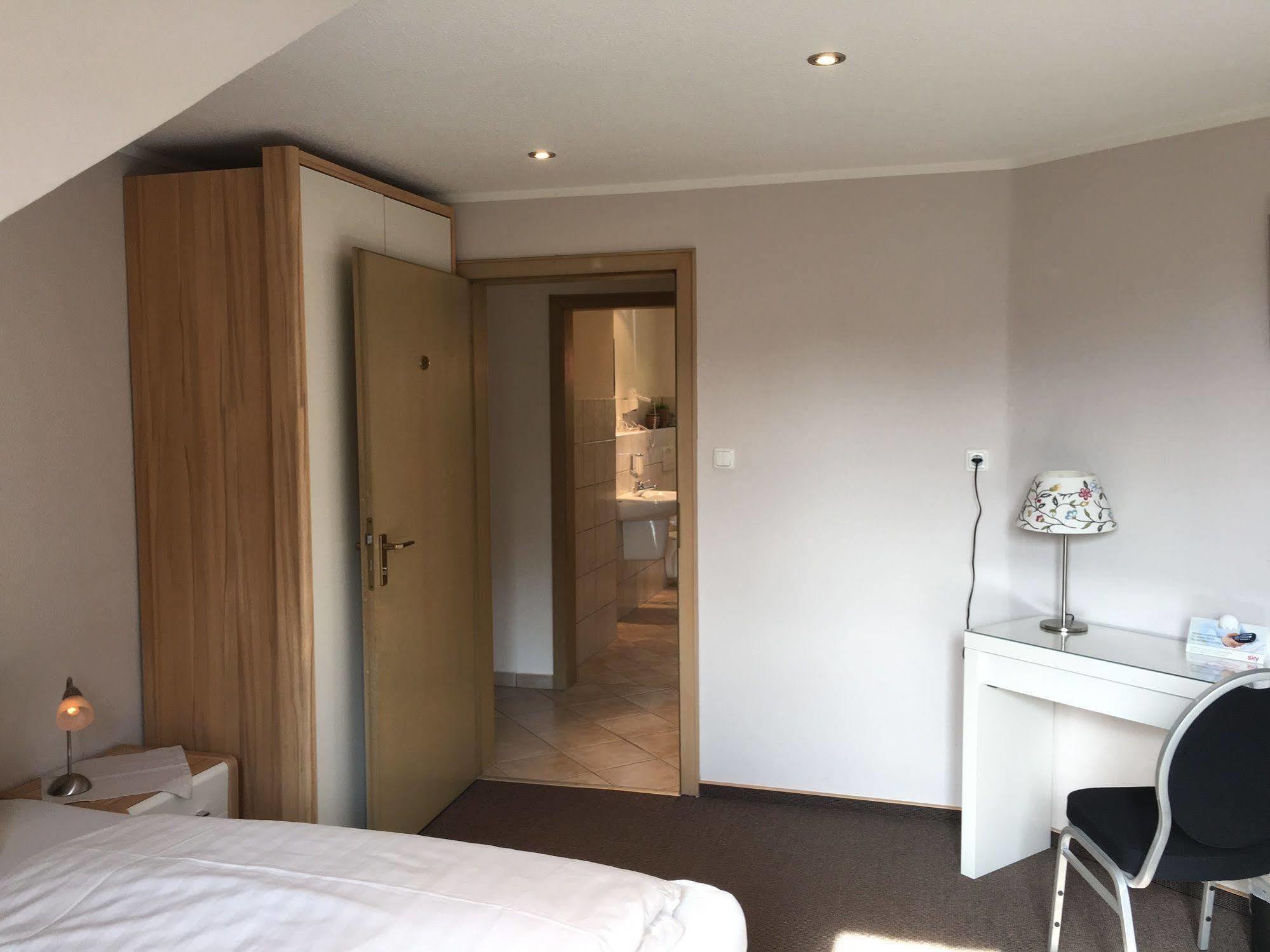 Landhaus Hotel Goeke Hövelhof Kültér fotó